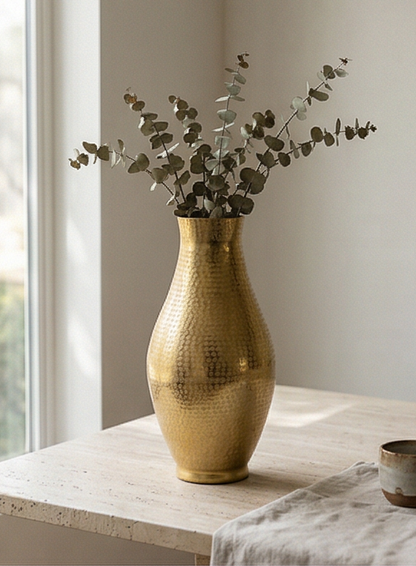 Aluminum vase