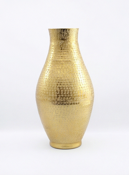 Aluminum vase