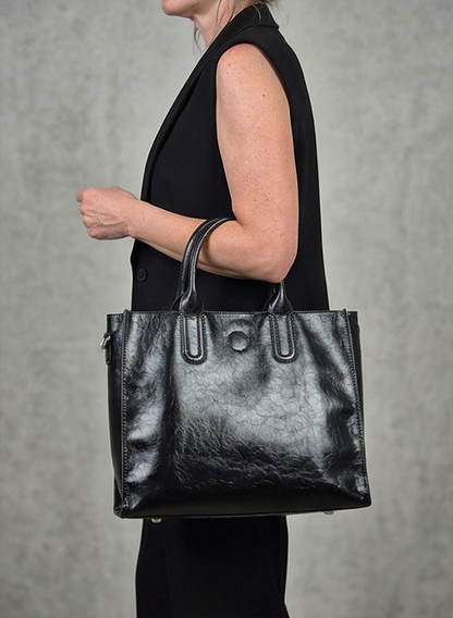 Leather handbag "Pfingstrose"