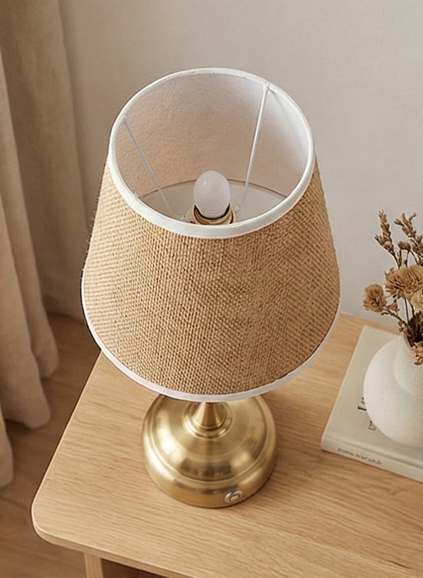 Goldene LED Tischlampen (AKKU und STROM)