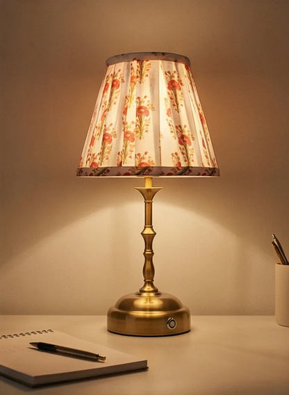 Goldene LED Tischlampen (AKKU und STROM) - TOLLzWOOD