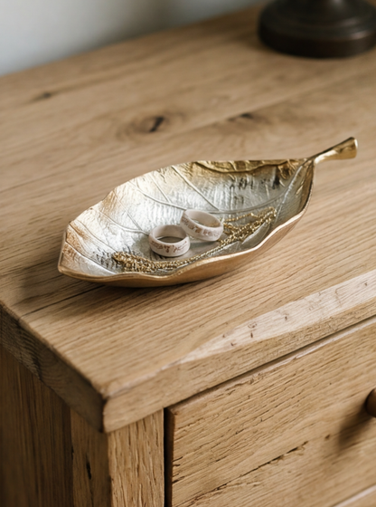 Decorative bowl “Leaf”