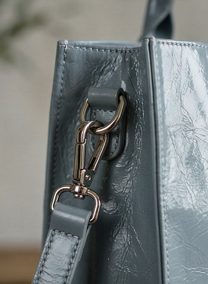 Leather handbag "Pfingstrose"