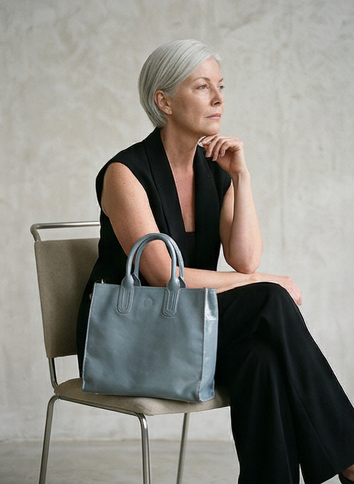Leather handbag "Pfingstrose"