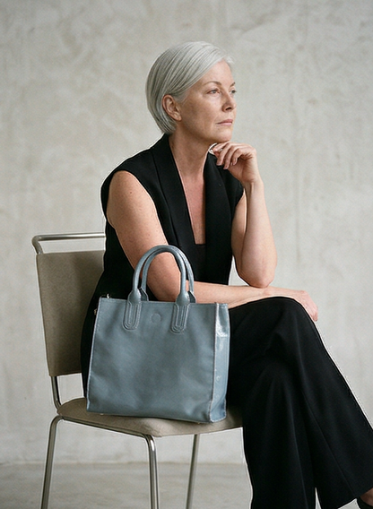 Leather handbag "Pfingstrose"