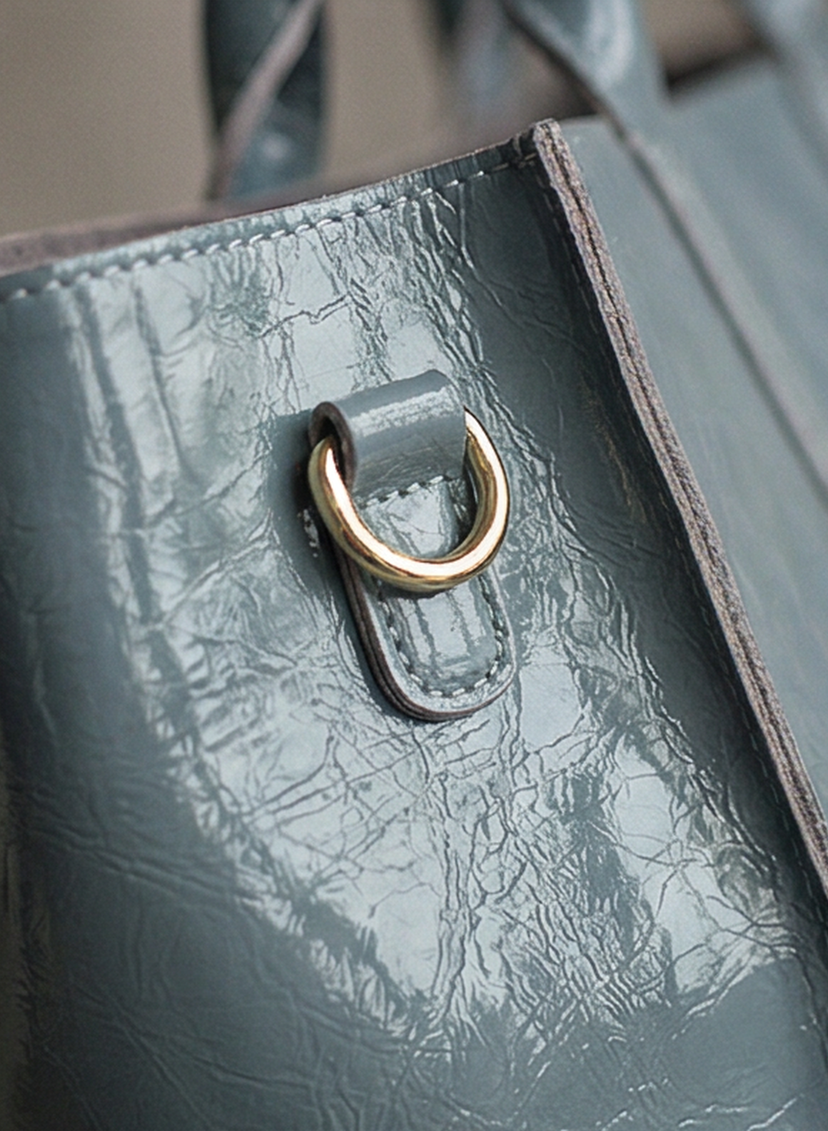 Leather handbag "Pfingstrose"