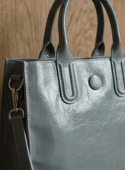 Leather handbag "Pfingstrose"