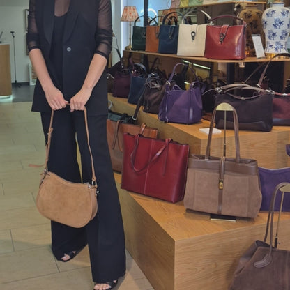 Leather handbag "Mohn"