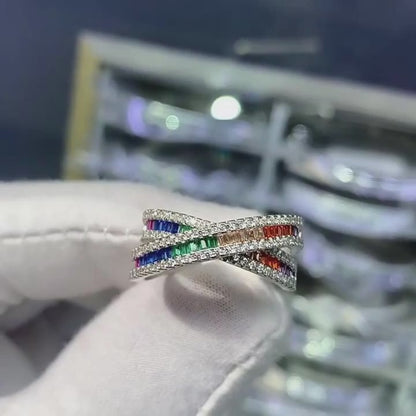 Ring made of 925 sterling silver with green cubic zirconia 