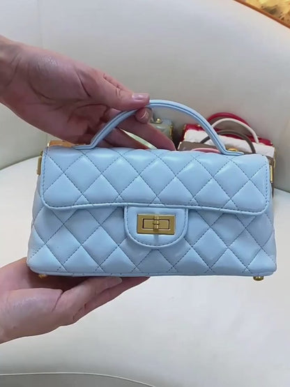 Leather handbag "Kamille"
