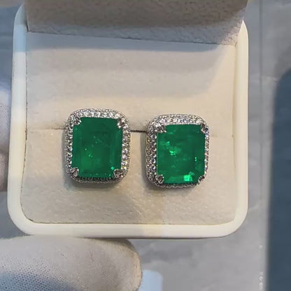 Ohrringe aus 925er Silber mit grünem Zirkonia