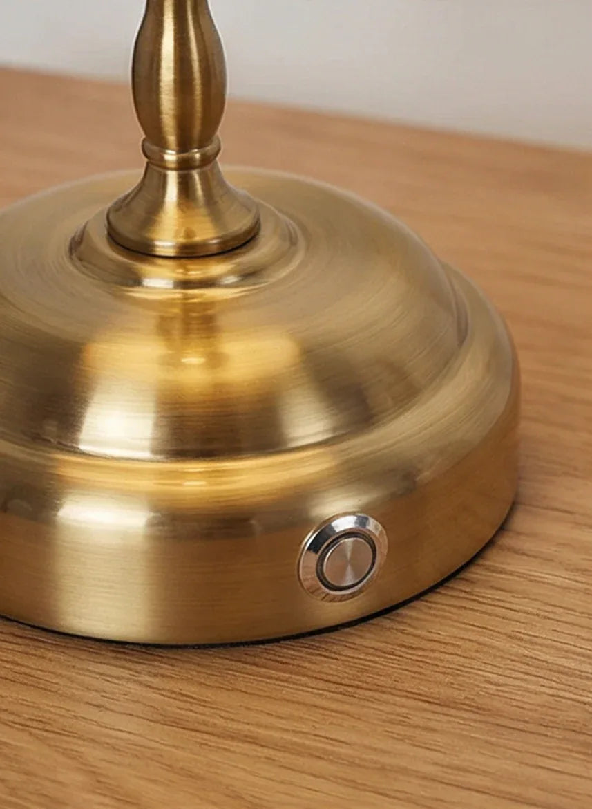 Goldene LED Tischlampen (AKKU und STROM) - TOLLzWOOD