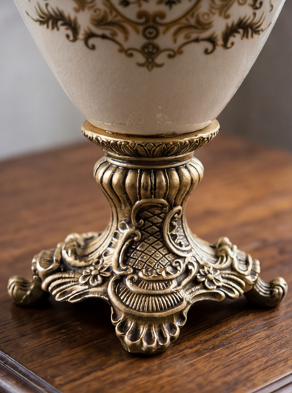 Ceramic vase with gold pattern