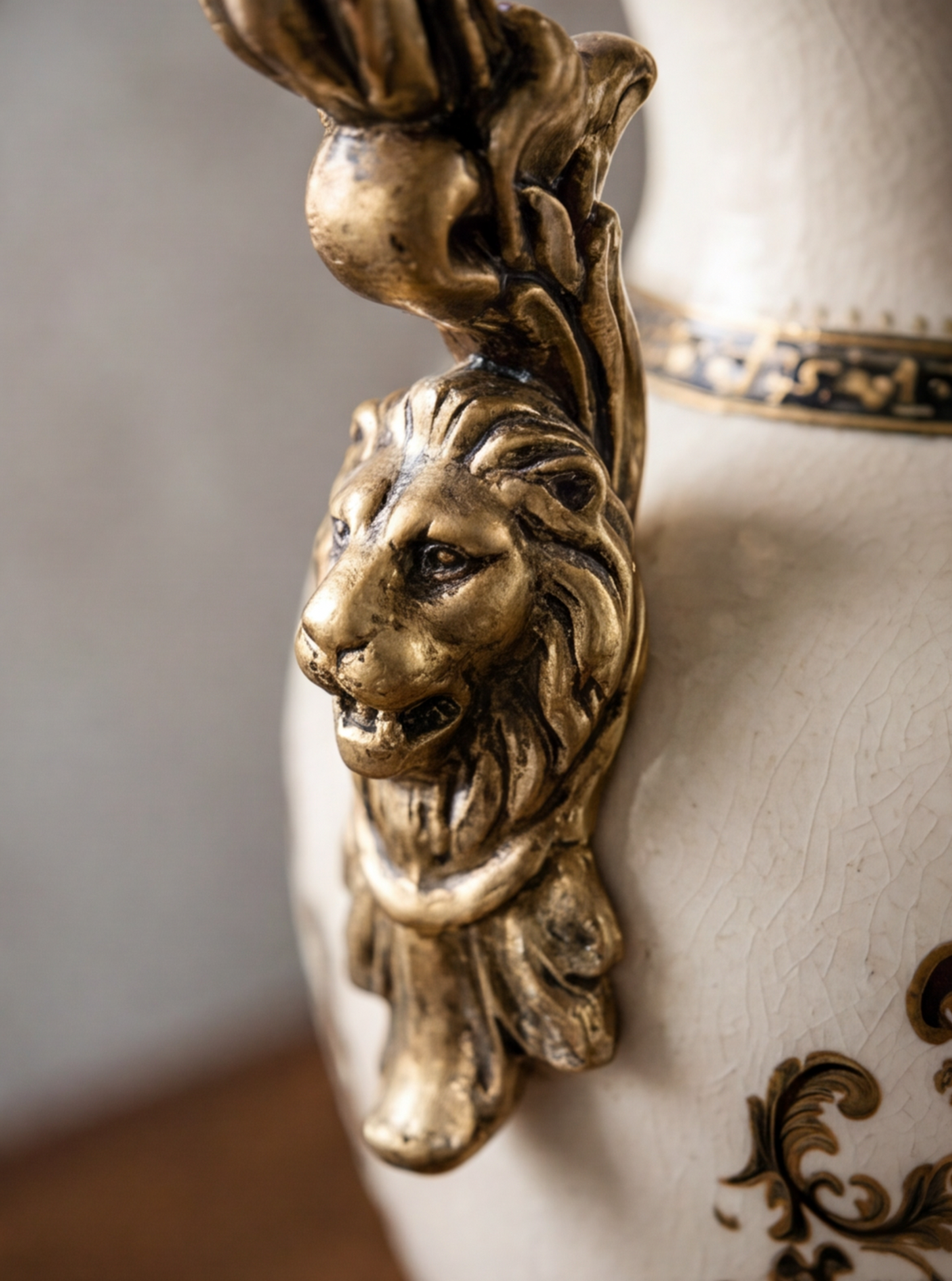Ceramic vase with gold pattern